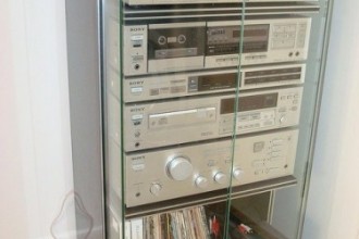 Old Stereos And The Birth Of An Audiophile