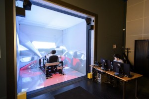 SIMULATEUR 3D CAVE - ENVIRONNEMENT IMMERSIF DE REALITE VIRTUELLE