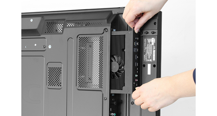 NEC-Slot-in-PC-ApplicationPicture_insideHands_med-0616