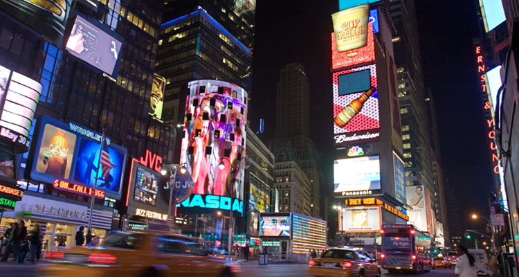 times-square-1024x683-1216