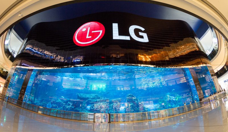 LG Electronics Business Solutions unveiled world’s largest OLED screen