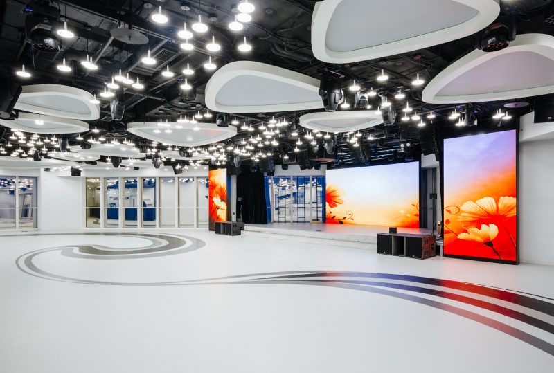  World’s first L-ISA installation gives Mercury Space Moscow a sound image clear enough to touch