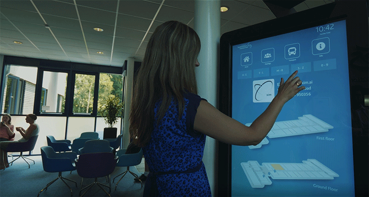 Five Powerful Uses That Have Put Digital Wayfinding On The Map