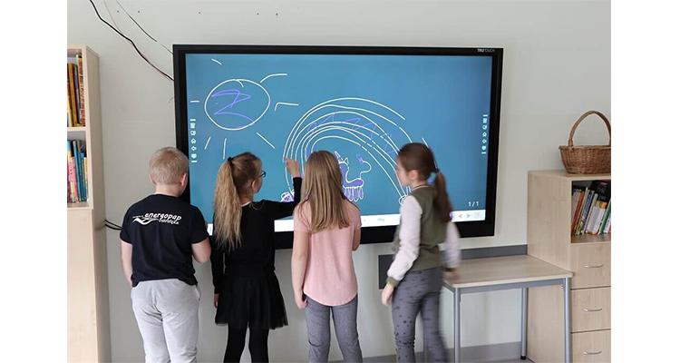 Data Shows 28% Sales Increase in Interactive Flat Panels and Collaboration Boards in K-12 Schools