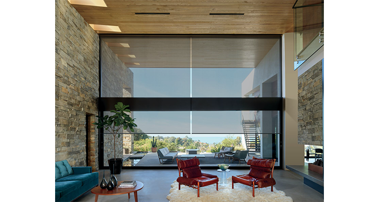 Hunter Douglas shade powerview