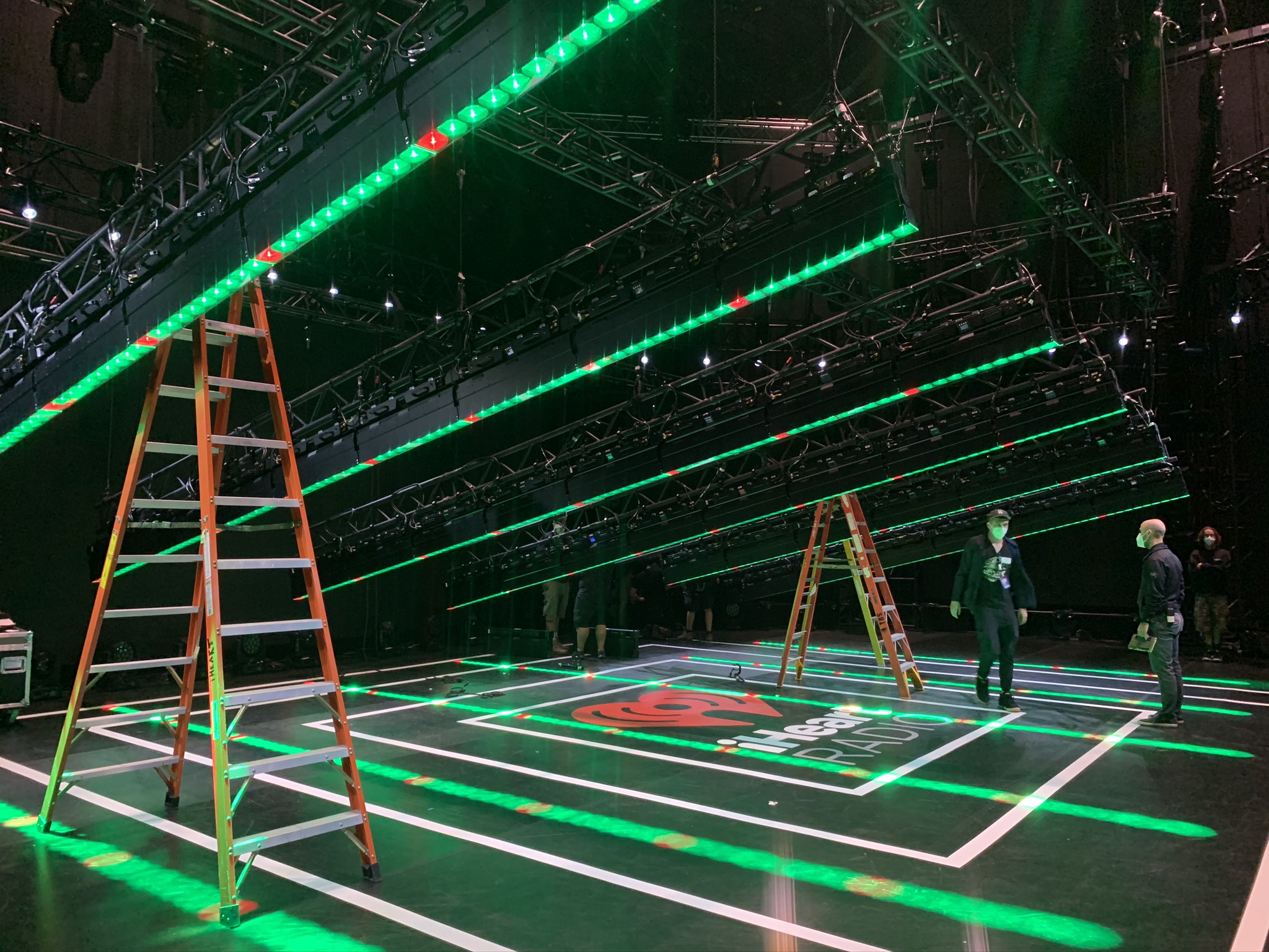 GLP FR10 BOOSTS USHER’S PERFORMANCE AT IHEARTRADIO MUSIC FESTIVAL