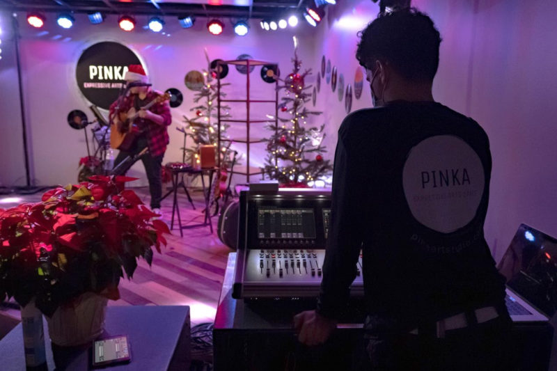 DiGiCo S21 Puts Pinka in the Pink