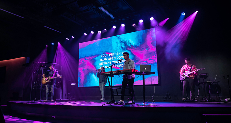 Liberty Square Church Picks Digital Projection Radiance for Youth Worship Room Redesign