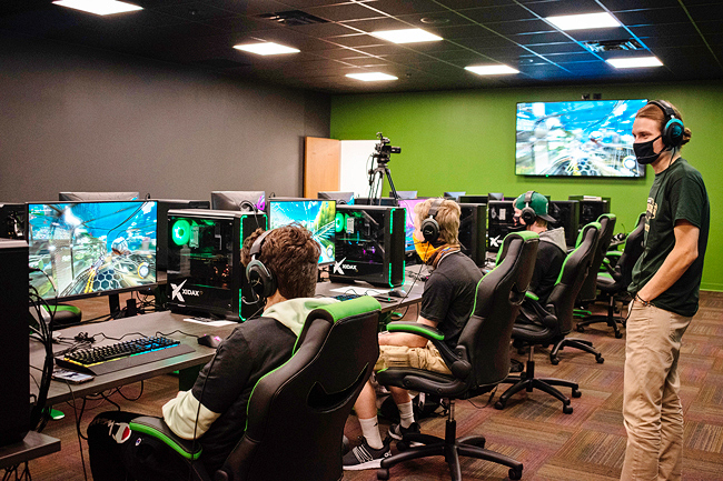 Extron XTP, Streaming, and Control Systems Empower Point Park University’s Varsity Esports Program