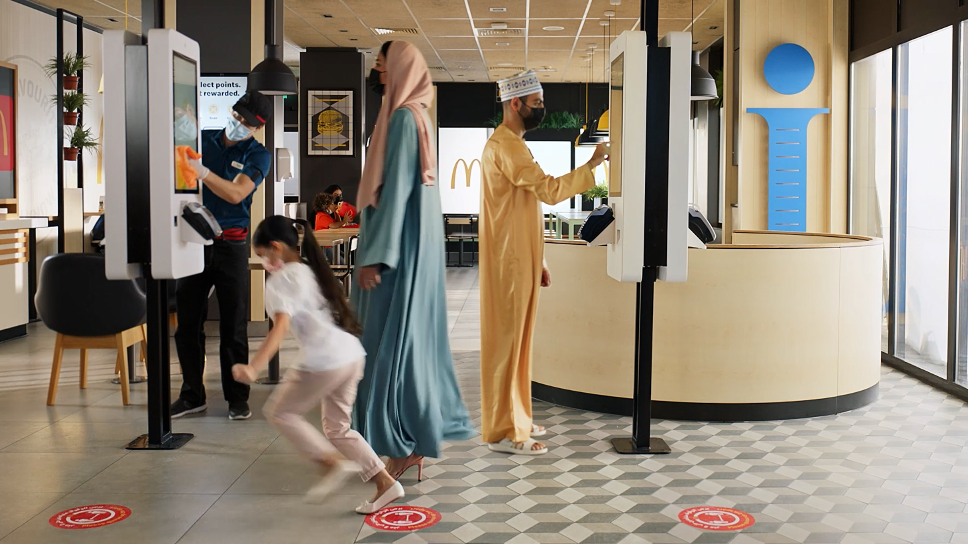 Press Release McDonalds Uses Contextualized DOOH Campaign Powered by Elan Media and Quividi