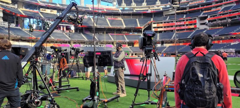 Pliant Technologies’ CrewCom Wireless Intercom System Overcomes Communication Challenges During Super Bowl