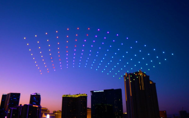 Verge Aero Performs Drone Light Show at the Experiential Marketing Summit