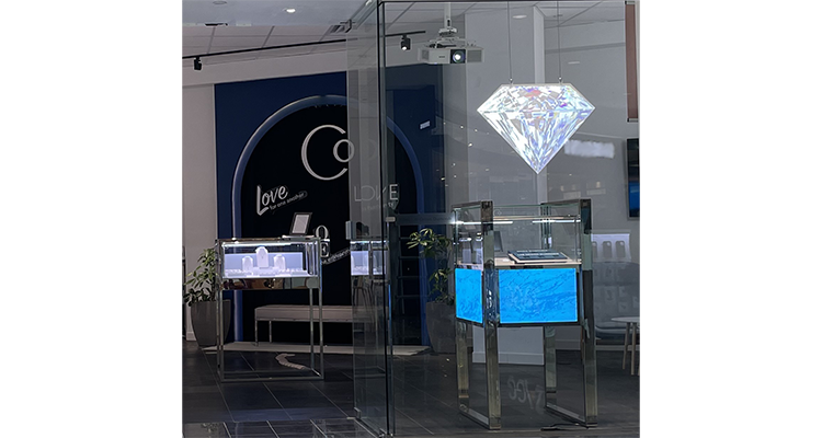 Glass-Media Helps Transform Retail Environments With Projection-Based Illuminations