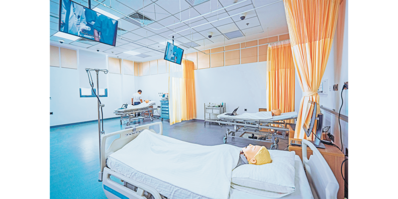 Extron High Performance AV Switching Systems Enable Practical & Emergency Medical Training at VinUniversity