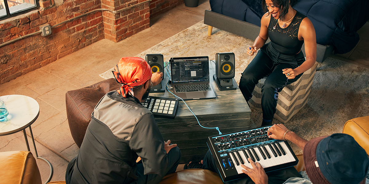 krk goaux portable monitor system