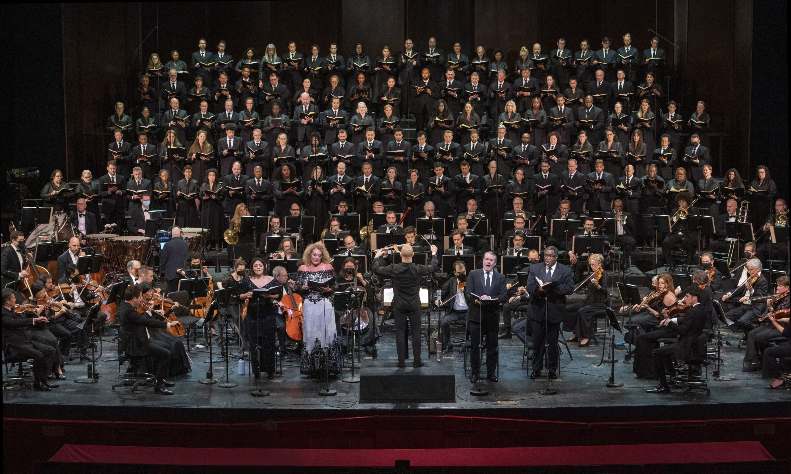 MetropolitanOperaOrchestra and Choir