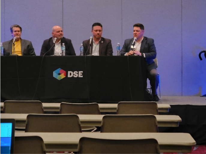 Come Fly With Me Panel DSE 2022 Come Fly With Me Panel DSE 2022