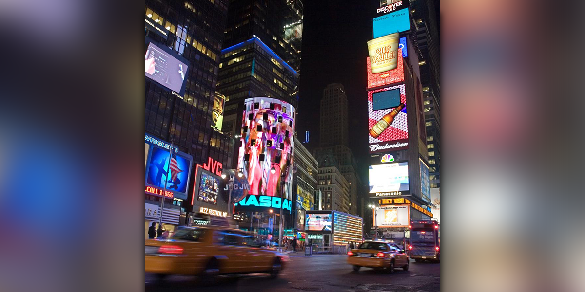 digital signage times square