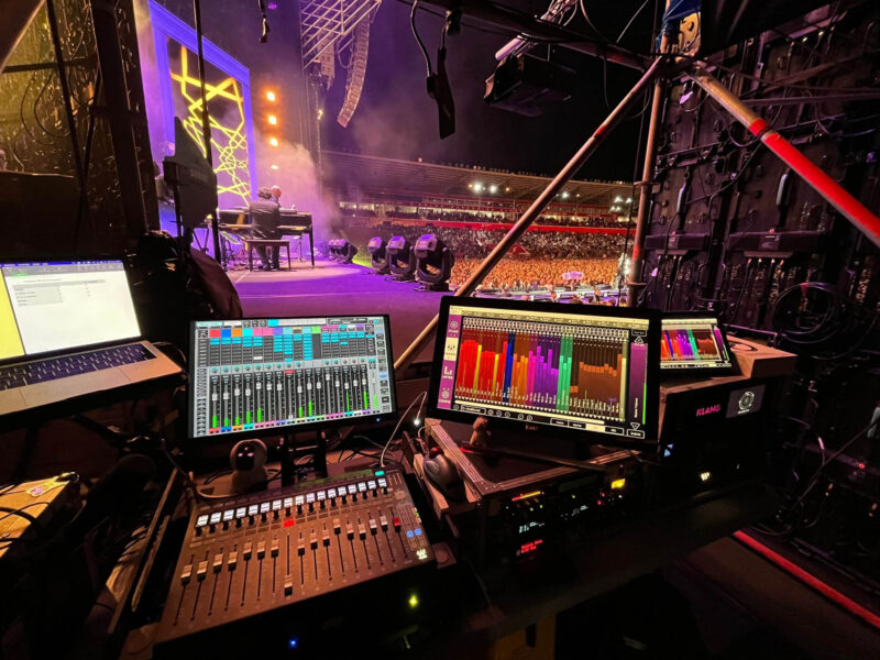 David Bisbal’s 20th Anniversary Concert Chooses Waves eMotion LV1 Mixers for FOH, Monitor and Broadcast