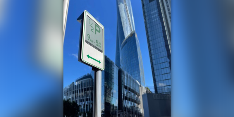 E Ink Announces First Installation of Kaleido 3 Outdoor Smart Transit Signage