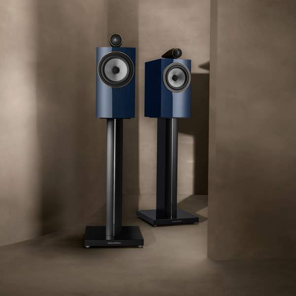 B&W 705 S3 Signature Midnight Blue Metallic Beauty 3 1x1