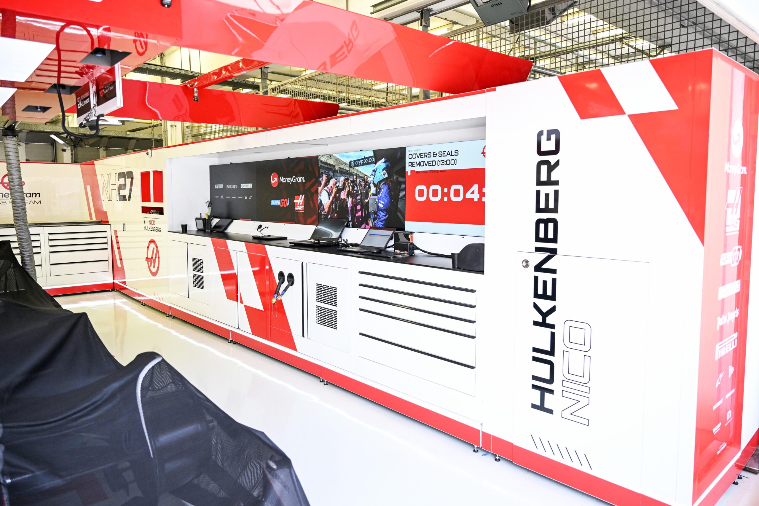 Haas F1 Banbury 2 Haas F1 Banbury 2