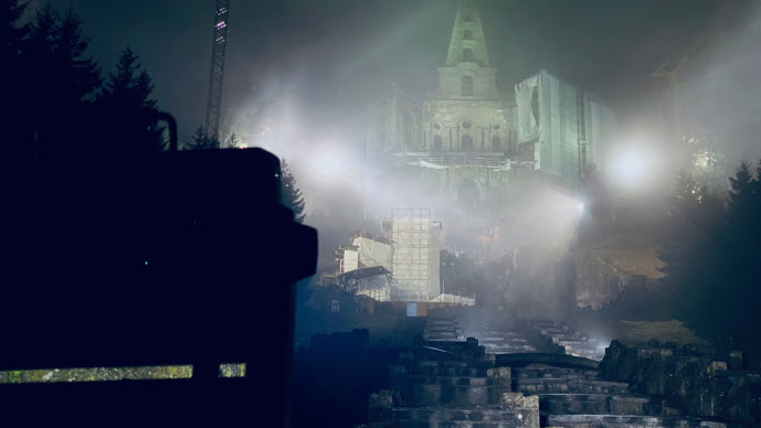 PROLIGHTS Products Illuminate TV Show ‘The Passion’
