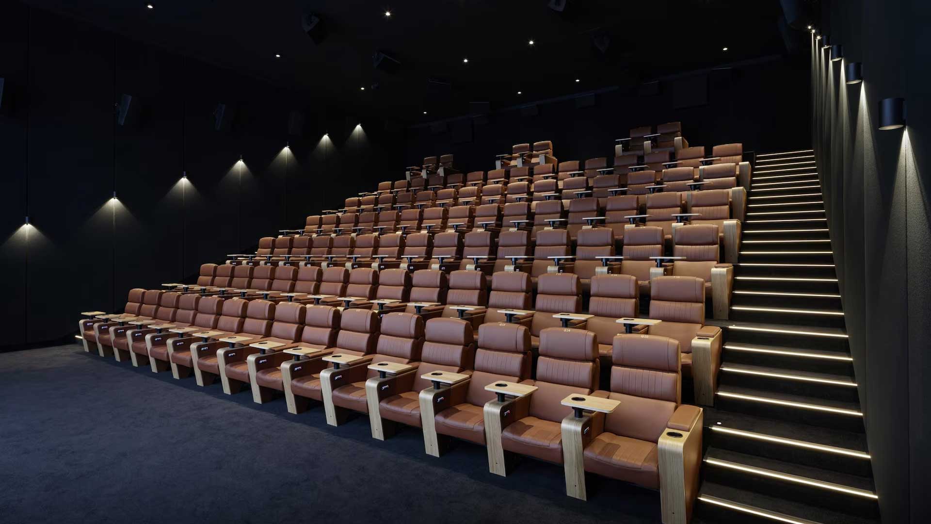 samsung pathe palace theater 4